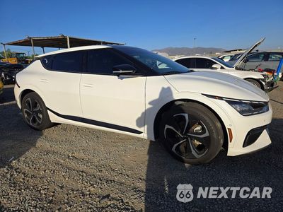 Czwarte zdjęcie samochodu z boku: 2024 KIA EV6 GT LINE VIN:KNDC4DLC4R5188097 - miniatura