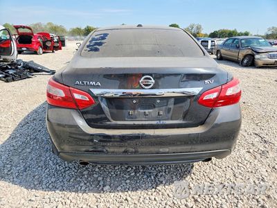 Zdjęcie 6 z 12 samochodu: 2017 NISSAN ALTIMA 2.5 SV VIN:1N4AL3AP3HC132159 - miniatura
