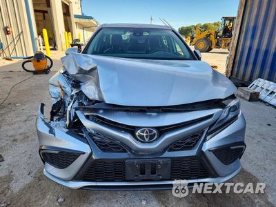 Piąte zdjęcie samochodu w środku: 2022 TOYOTA CAMRY XSE VIN:4T1K61AK3NU022079 - miniatura