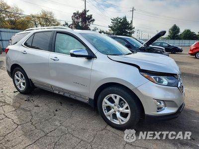 Czwarte zdjęcie samochodu z boku: 2020 CHEVROLET EQUINOX PREMIER VIN:3GNAXNEV2LS738663 - miniatura