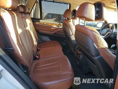 Zdjęcie 11 z 13 samochodu: 2015 BMW X5 XDRIVE50I VIN:5UXKR6C50F0J76093 - miniatura