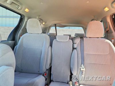 Zdjęcie 10 z 14 samochodu: 2016 TOYOTA SIENNA LE VIN:5TDKK3DC6GS724503 - miniatura