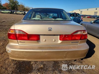 Zdjęcie 6 z 12 samochodu: 2000 HONDA ACCORD SE VIN:1HGCG6691YA132287 - miniatura