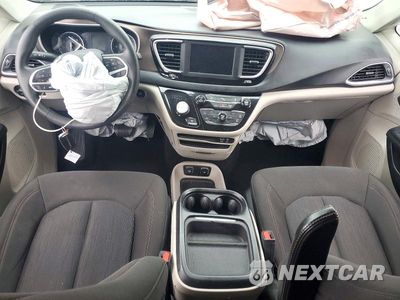 Zdjęcie 8 z 13 samochodu: 2018 CHRYSLER PACIFICA TOURING PLUS VIN:2C4RC1FG9JR294062 - miniatura