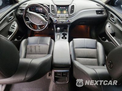 Zdjęcie 8 z 12 samochodu: 2017 CHEVROLET IMPALA LT VIN:2G1105SA2H9137815 - miniatura