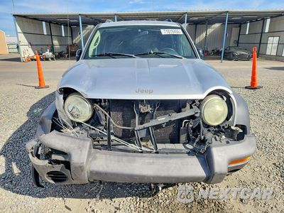Piąte zdjęcie samochodu w środku: 2003 JEEP LIBERTY SPORT VIN:1J4GL48K53W554083 - miniatura