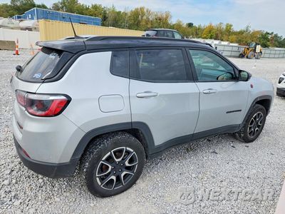 Trzecie zdjęcie samochodu z tyłu: 2024 JEEP COMPASS TRAILHAWK VIN:3C4NJDDN2RT149588 - miniatura