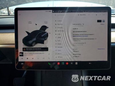 Zdjęcie 9 z 12 samochodu: 2024 TESLA MODEL Y VIN:7SAYGDED4RF095620 - miniatura