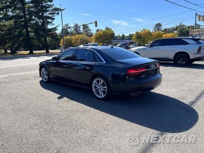 Trzecie zdjęcie samochodu z tyłu: 2017 AUDI A8 L QUATTRO VIN:WAU43AFDXHN014203 - miniatura
