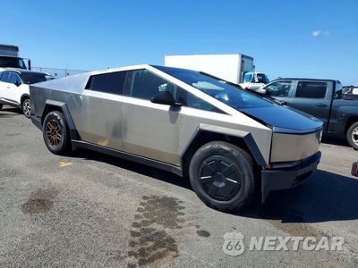 Czwarte zdjęcie samochodu z boku: 2024 TESLA CYBERTRUCK VIN:7G2CEHED7RA048127 - miniatura