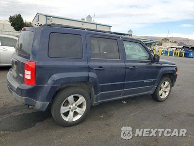 Trzecie zdjęcie samochodu z tyłu: 2014 JEEP PATRIOT LATITUDE VIN:1C4NJRFBXED898218 - miniatura