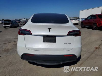 Zdjęcie 6 z 12 samochodu: 2024 TESLA MODEL Y VIN:7SAYGDEE2RF062091 - miniatura