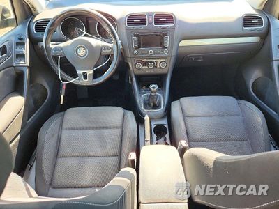 Zdjęcie 8 z 12 samochodu: 2014 VOLKSWAGEN GOLF VIN:WVWNM7AJ4EW010741 - miniatura