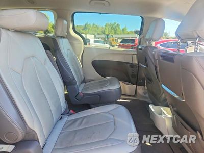 Zdjęcie 11 z 13 samochodu: 2017 CHRYSLER PACIFICA TOURING L PLUS VIN:2C4RC1EG3HR627948 - miniatura