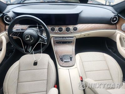 Zdjęcie 8 z 13 samochodu: 2021 MERCEDES-BENZ E 350 VIN:W1KZF8DB6MA918731 - miniatura