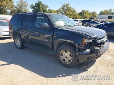 Czwarte zdjęcie samochodu z boku: 2007 CHEVROLET TAHOE K1500 VIN:1GNFK13097J117254 - miniatura