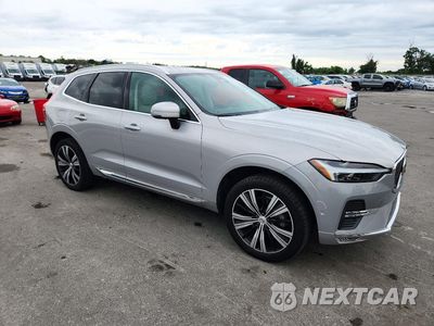 Czwarte zdjęcie samochodu z boku: 2022 VOLVO XC60 B5 INSCRIPTION VIN:YV4L12DL7N1083127 - miniatura