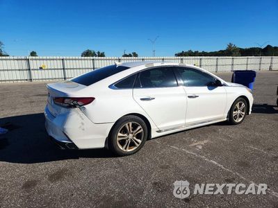 Trzecie zdjęcie samochodu z tyłu: 2019 HYUNDAI SONATA SPORT VIN:5NPE34AF0KH815621 - miniatura