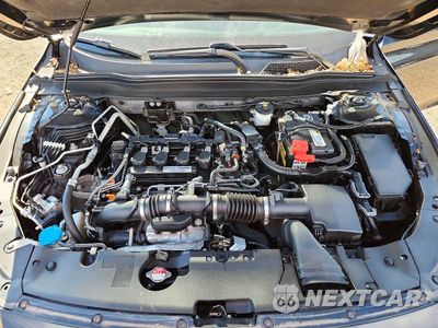 Zdjęcie 11 z 12 samochodu: 2018 HONDA ACCORD SPORT VIN:1HGCV1F33JA081336 - miniatura