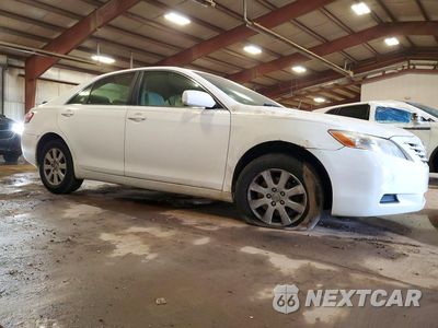 Czwarte zdjęcie samochodu z boku: 2007 TOYOTA CAMRY LE V6 VIN:4T1BK46K07U517171 - miniatura