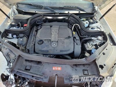 Zdjęcie 12 z 13 samochodu: 2015 MERCEDES-BENZ GLK 350 VIN:WDCGG5HBXFG366314 - miniatura