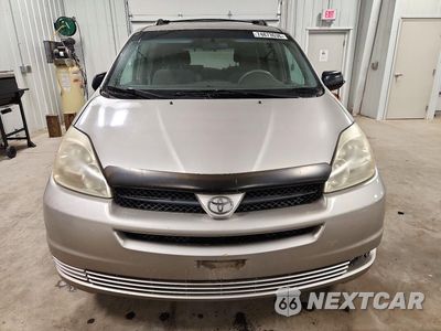 Piąte zdjęcie samochodu w środku: 2004 TOYOTA SIENNA CE 7 PASSENGER VIN:5TDZA23C44S181757 - miniatura