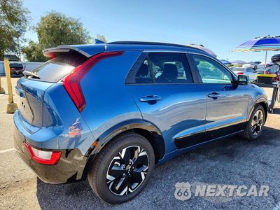 Trzecie zdjęcie samochodu z tyłu: 2025 KIA NIRO WIND VIN:KNDCR3L17S5142005 - miniatura