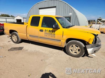 Czwarte zdjęcie samochodu z boku: 2003 CHEVROLET SILVERADO C1500 VIN:1GCEC19T13Z295982 - miniatura