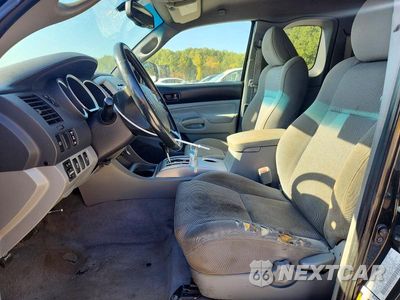Zdjęcie 7 z 12 samochodu: 2009 TOYOTA TACOMA V6 VIN:5TEUU42N29Z609836 - miniatura