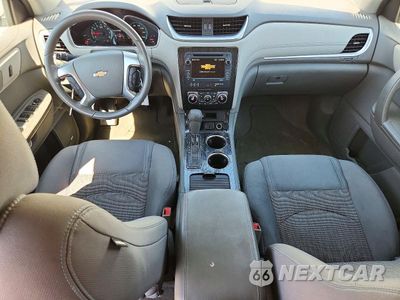 Zdjęcie 8 z 13 samochodu: 2017 CHEVROLET TRAVERSE LT VIN:1GNKRGKD4HJ169233 - miniatura