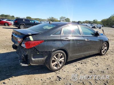 Trzecie zdjęcie samochodu z tyłu: 2013 HYUNDAI SONATA LIMITED VIN:5NPEC4AC1DH643849 - miniatura