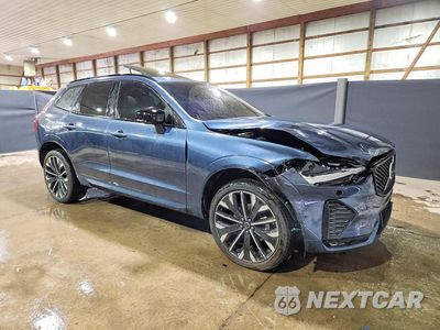 Czwarte zdjęcie samochodu z boku: 2026 VOLVO XC60 ULTRA VIN:YV4M12RM4T1445885 - miniatura