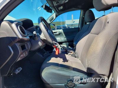 Zdjęcie 7 z 12 samochodu: 2016 TOYOTA TACOMA TRD OFF-ROAD VIN:5TFCZ5AN3GX031917 - miniatura