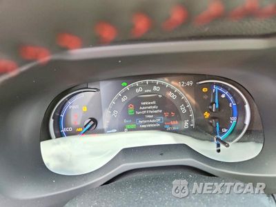 Zdjęcie 9 z 13 samochodu: 2025 TOYOTA RAV4 SE VIN:JTMCB3FV6SD235915 - miniatura