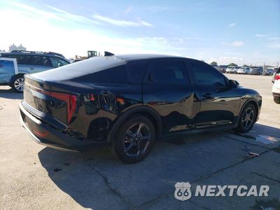 Trzecie zdjęcie samochodu z tyłu: 2025 KIA K4 LXS VIN:3KPFT4DE7SE190310 - miniatura