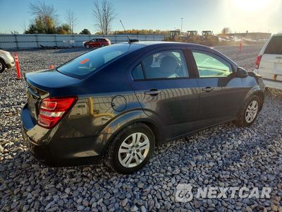 Trzecie zdjęcie samochodu z tyłu: 2019 CHEVROLET SONIC LS VIN:1G1JB5SBXK4128275 - miniatura