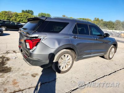 Trzecie zdjęcie samochodu z tyłu: 2025 FORD EXPLORER PLATINUM VIN:1FMUK8HH3SGA18549 - miniatura