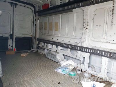 Zdjęcie 11 z 13 samochodu: 2019 FORD TRANSIT 350 DELIVERY VAN VIN:1FTBW3XM5KKA20026 - miniatura