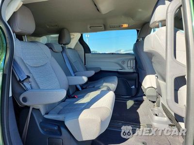 Zdjęcie 11 z 13 samochodu: 2023 TOYOTA SIENNA LE VIN:5TDKRKEC7PS171557 - miniatura