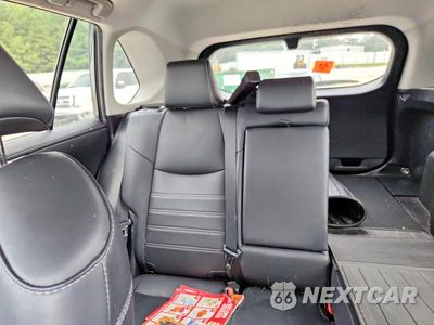 Zdjęcie 10 z 13 samochodu: 2019 TOYOTA RAV4 LIMITED VIN:2T3Y1RFV8KW048870 - miniatura