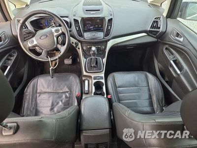 Zdjęcie 8 z 12 samochodu: 2013 FORD C-MAX PREMIUM VIN:1FADP5CU5DL516664 - miniatura