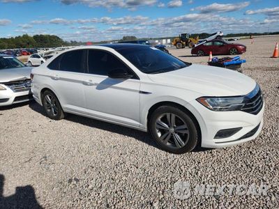 Czwarte zdjęcie samochodu z boku: 2020 VOLKSWAGEN JETTA S VIN:3VWCB7BU0LM032199 - miniatura