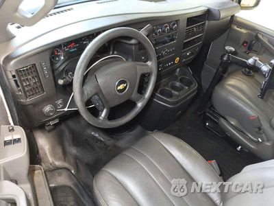 Zdjęcie 8 z 14 samochodu: 2021 CHEVROLET EXPRESS G2500 VIN:1GCWGAFP6M1252576 - miniatura