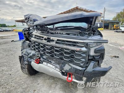 Piąte zdjęcie samochodu w środku: 2025 CHEVROLET SILVERADO K1500 ZR2 VIN:3GCUKHEL5SG198585 - miniatura