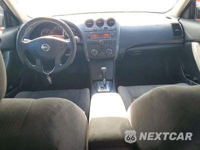 Zdjęcie 8 z 12 samochodu: 2010 NISSAN ALTIMA 2.5 VIN:1N4AL2AP3AN498708 - miniatura