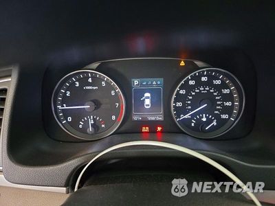 Zdjęcie 9 z 12 samochodu: 2018 HYUNDAI ELANTRA SEL VIN:KMHD84LF4JU499828 - miniatura