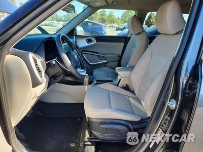 Zdjęcie 7 z 13 samochodu: 2020 KIA SOUL LX VIN:KNDJ23AU5L7097287 - miniatura