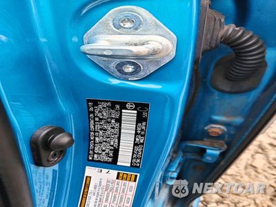 Zdjęcie 13 z 13 samochodu: 2018 TOYOTA PRIUS PRIME PLUS VIN:JTDKARFP8J3087080 - miniatura
