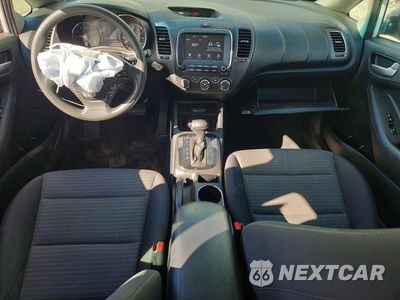 Zdjęcie 8 z 13 samochodu: 2018 KIA FORTE LX VIN:3KPFL4A73JE235540 - miniatura