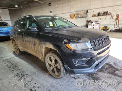 Czwarte zdjęcie samochodu z boku: 2018 JEEP COMPASS LATITUDE VIN:3C4NJDBB5JT304549 - miniatura